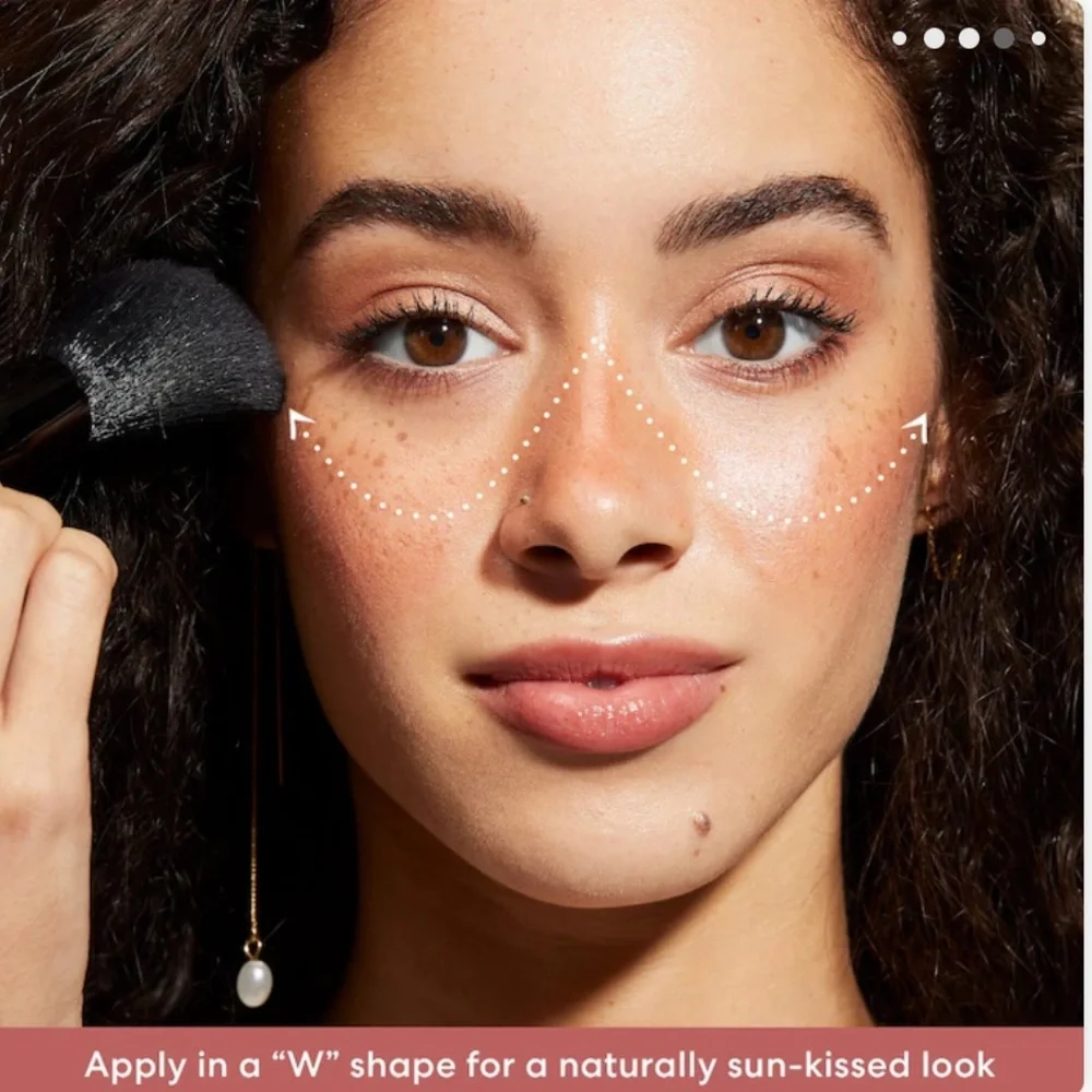bareMinerals Gen Nude Blonzer Blush + Bronzer in KISS of Spice - Picture 12 of 14